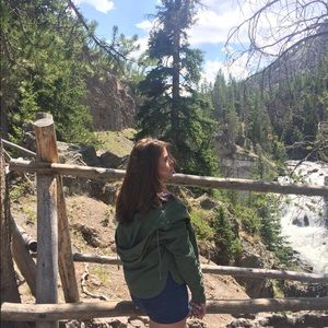 Meet your Posher, Belen